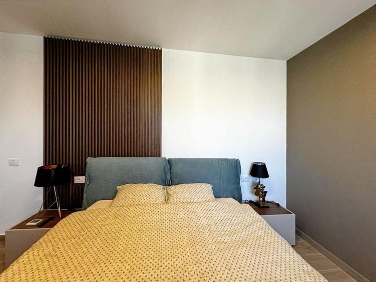 NOU, Prima Inchiriere - 8