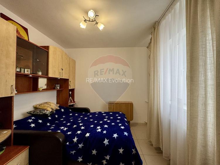 Comision 0% De Inchiriat camera camin | str. Albastrelelor | - 11