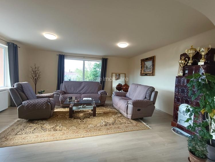 Casa / Proprietate deosebită cu 8142 MP teren | Oarda | - 16