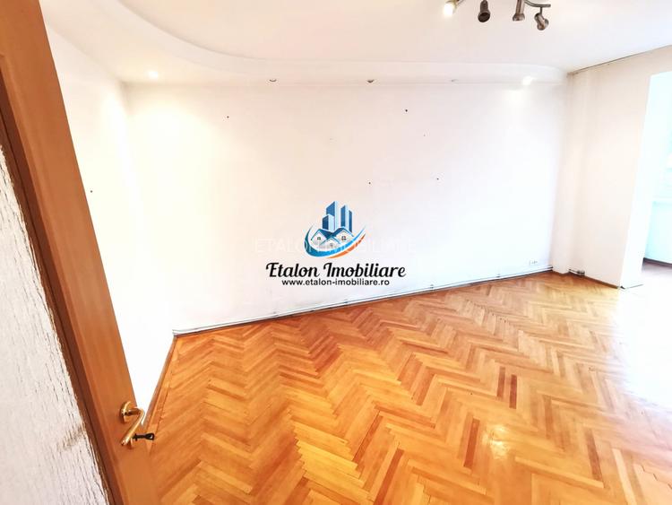 Apartament 3 camere decomandat, etaj 1, zona Gara Piatra Neamt - 2