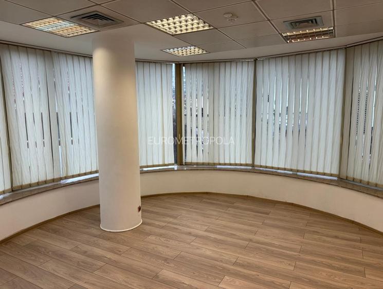 Office Piata Victoriei - 7