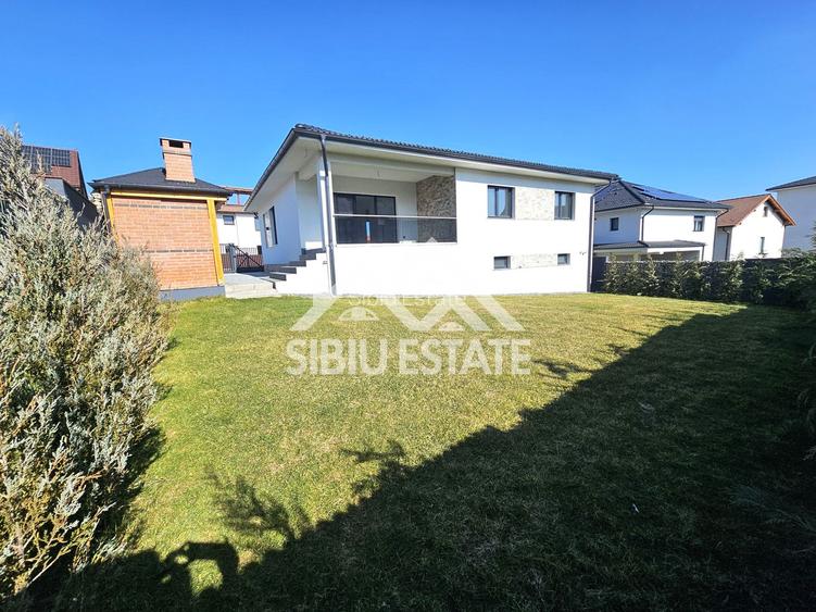 Casa cu garaj si pivnita, NOU - 7