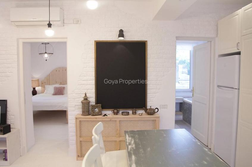 Dorobanti Capitale | Apartament in vila interbelica | 3 camere - 12