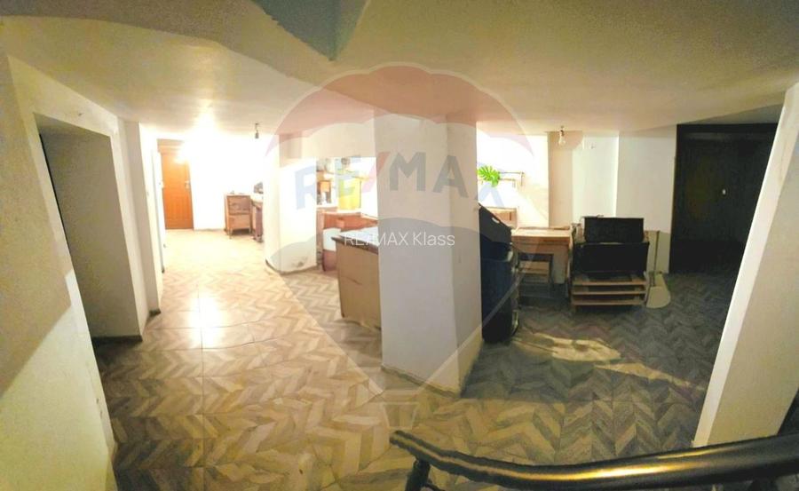 Casa 15 camere de vanzare zona Universitate + spatiu comercial parter - 29