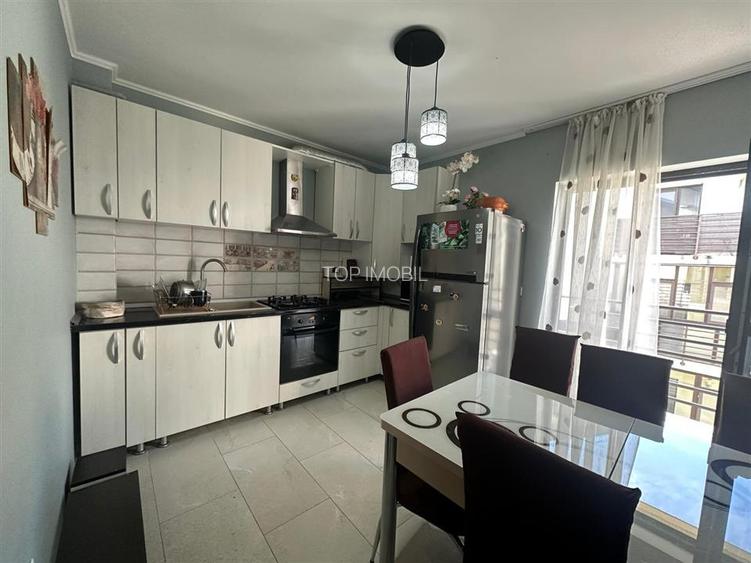 Inchiriere Apartament cu 3 camere Decomandat Mall Moldova cu Loc de Parcare - 6