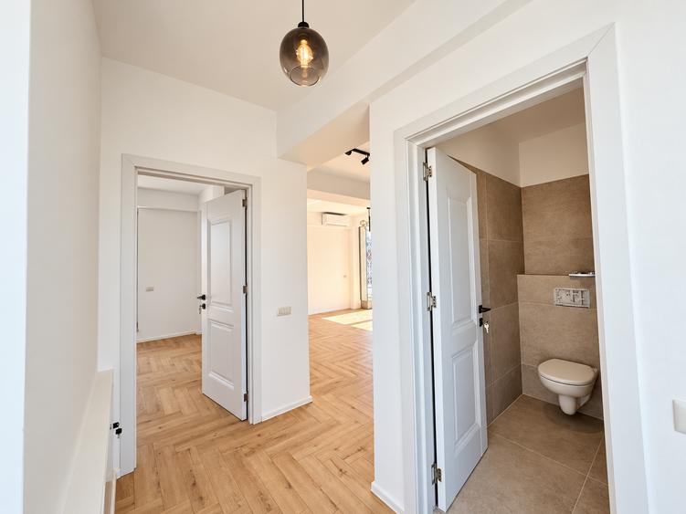 Apartament spectaculos cu 3 camere și terasă panoramică de 41 mp – zona Eminescu