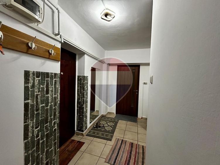 Apartament cu 2 camere de închiriat pe bulevardul Traian