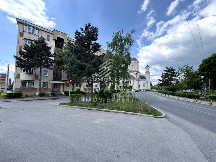 Garsonieră modernă cu balcon închis | Locație excelentă în Zorilor | UMF - 21
