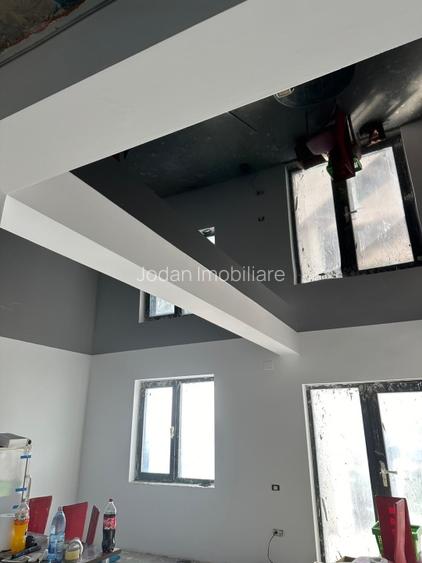 Casa independența energetic! PREȚUL ESTE +TVA !! - 13