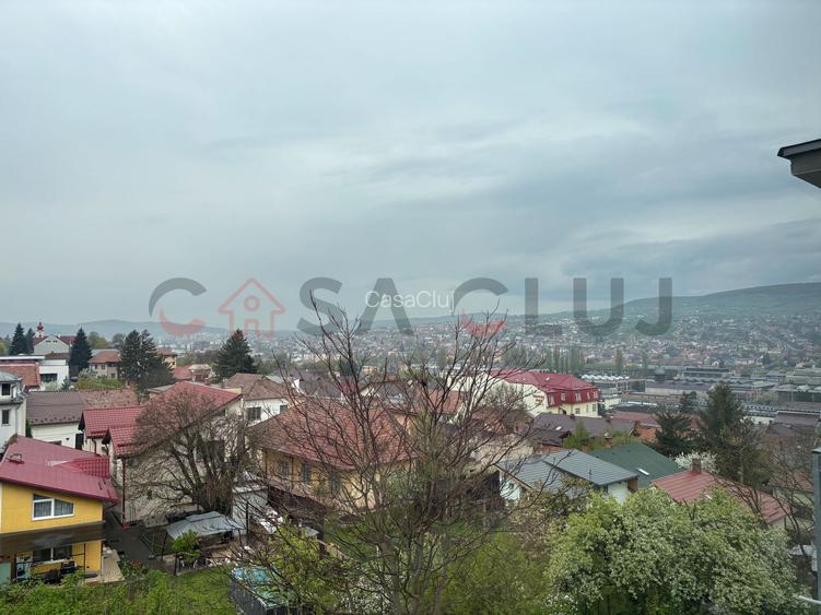 La cheie - Spatios - Cu Parcare subterana- Gruia, Zona "7 strazi" - 7