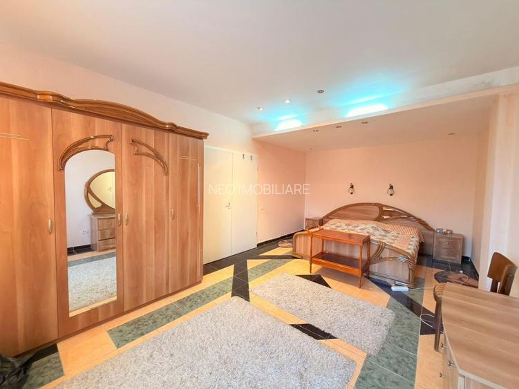 Vilă Spațioasă cu 5 Camere - 360.000 euro- Zona Girocului - 9