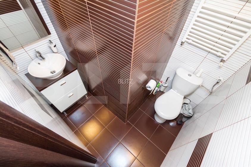 Duplex generos 288 mp, Metrou Aparatorii Patriei - 12