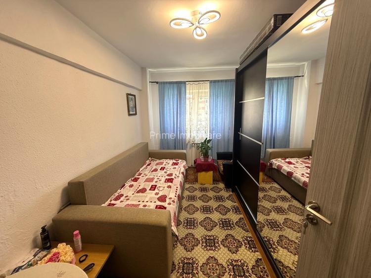 Apartament 3 camere | 65 mp utili | Etaj 2 | Decomandat | Cetate - 2