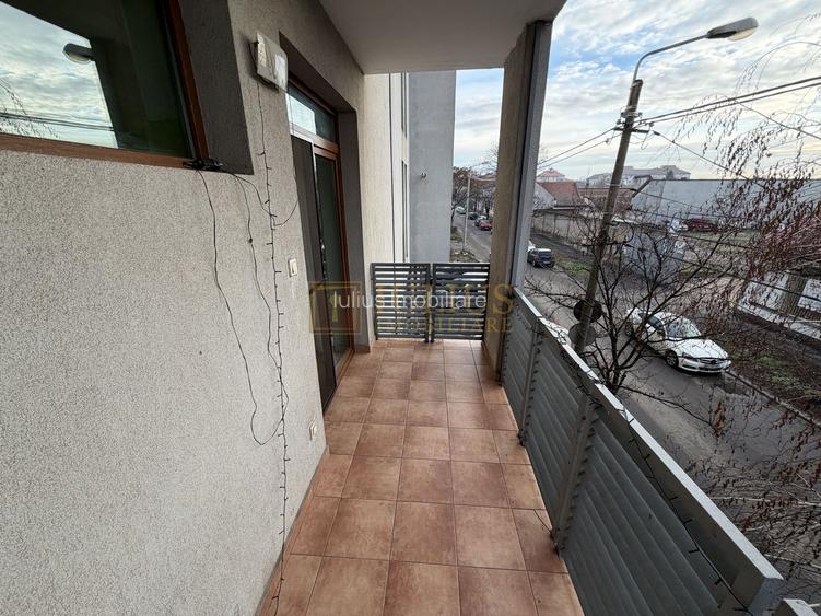 Complex Studentesc - semicentral 60mp UTILI; bucatarie inchisa. - 8