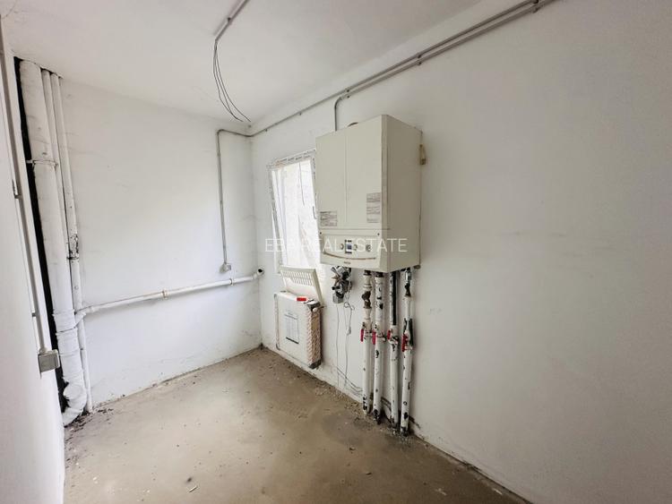 Super Vila în Roșu , 161 mp construiti, 2 garaje acoperite , duplex Apeductului - 19