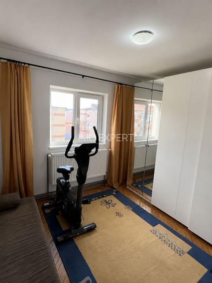 Apartament 3 camere, decomandat, 73 mpu, 1 balcon, Cetate, Alba Iulia - 3