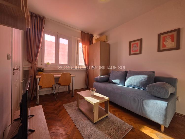 ROMANA - Garsonieră cochetă de închiriat – fix în centrul acțiunii ! Centrala! - 3