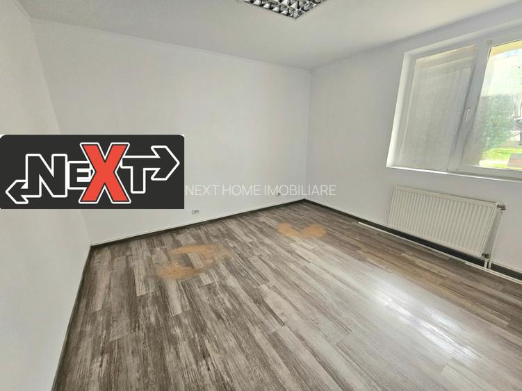 Apartament cu patru camere transformat în spațiu comercial - 9