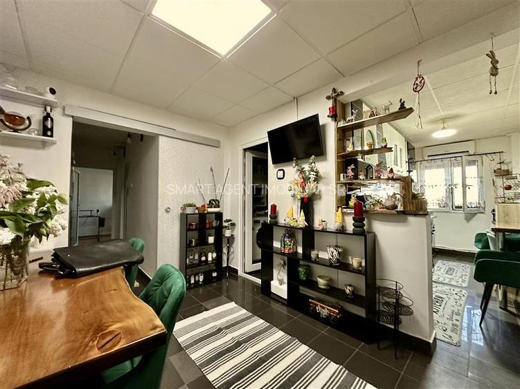 Apartament 3 camere. Arad, zona Aurel Vlaicu,  Y - ri. - 11