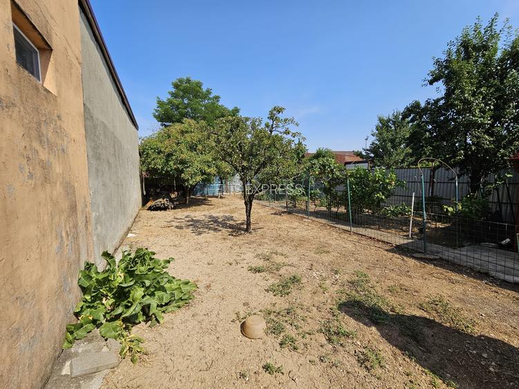 CASA TRADIȚIONALĂ ”MAGNOLIA", P+M 195mp, TEREN 556mp, CHIAJNA-STR. EROULUI - 45