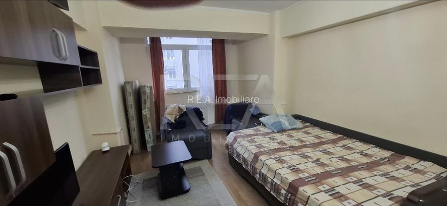 2 camere, 2/10, 56mp, bloc 1980-Gorjului-Str. Moinesti - 2