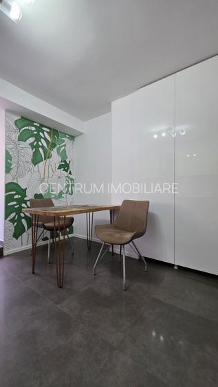 Bulevardul Unirii Fantani - Piata Constitutiei - 16