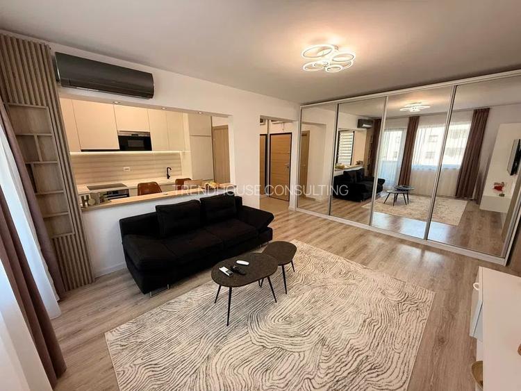 Universitate-Apartament Premium in Vila- 120mp- Living impresionant - 1