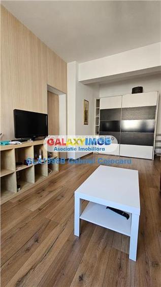 Inchiriere 2 cam ultracentral - metrou Universitate - 12
