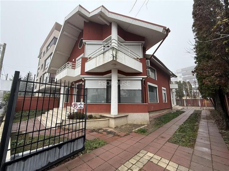 Vila de inchiriat - Ultracentral, Spatiu versatil pentru locuinta, birouri sau a - 2