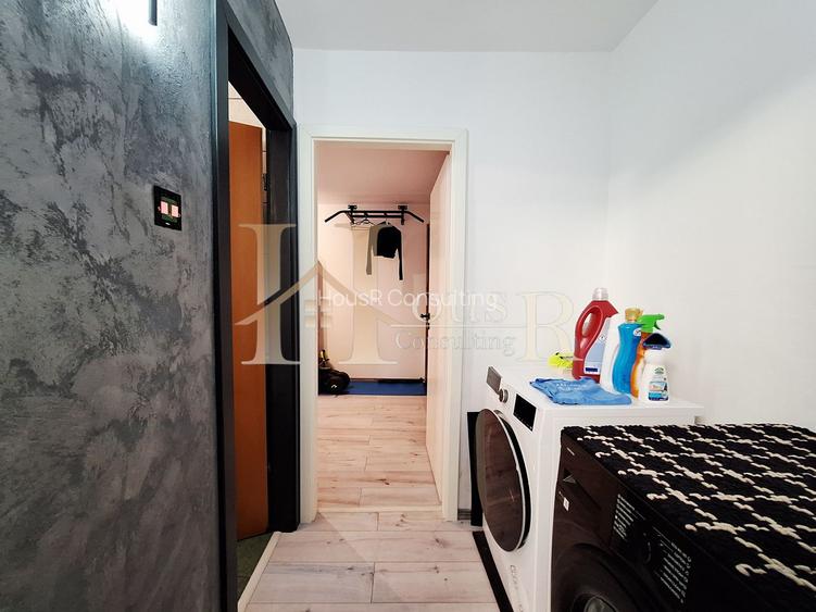 LANGA SCOALA 30. ETAJ 2. BLOC IZOLAT. 2 BAI. - 17