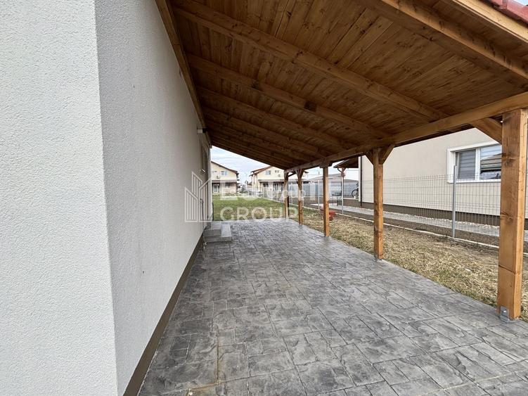 Casa individuala cu 5 camere in Mosnita Noua zona castel - 14