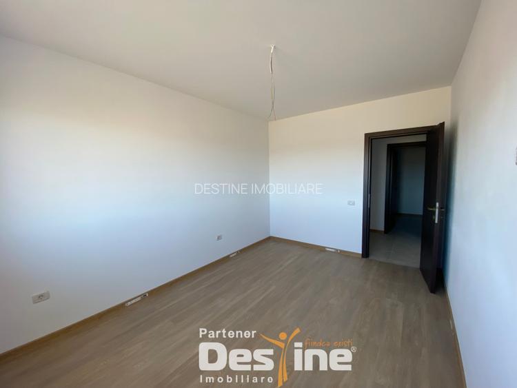 Studio 50 mp, etaj intermediar, cu balcon si loc de parcare, situat in Subcetate - 3