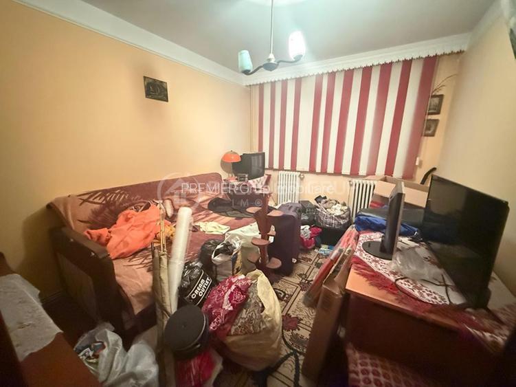 Etaj intermediar! Apartament 3 camere 73mp cu balcon Tătărași, CT - 4