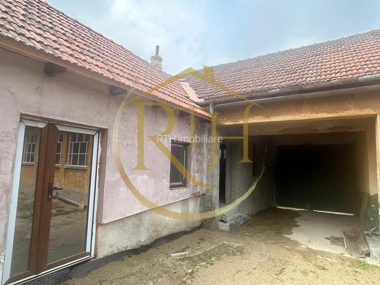 Casa plus teren de vânzare în Balinț,comision ,,0'' - 3