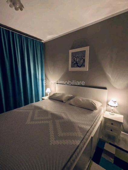 Apartament in zona Terra, 2 camere , bloc cu lift , etaj 3 - 4