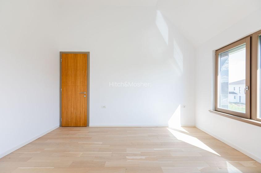 Casa in Dumbravita - 4 camere - Comision 0% - 12