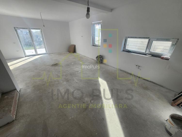 Duplex in Mosnita noua. Pozitie foarte buna. Se pot face 3 dormitoare - 3