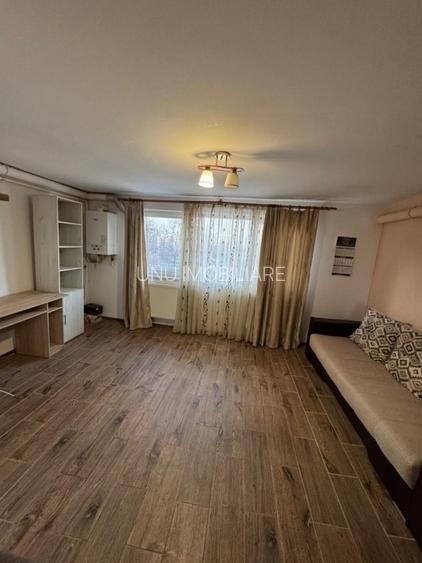 1 Camera Decomandat 30mp Bloc 2014 zona Frumoasa - 2