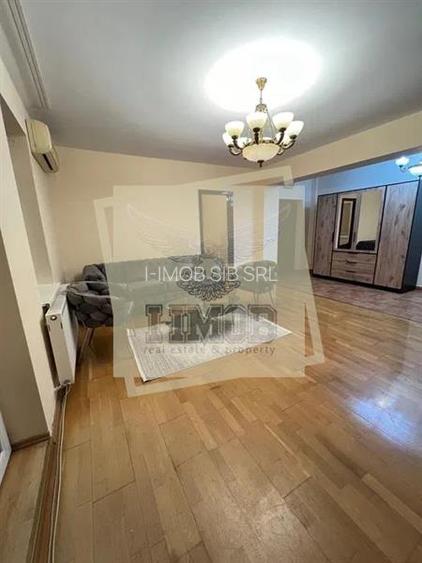 Apartament modern cu 3 camere 2 bai si balcon in Strand - 4