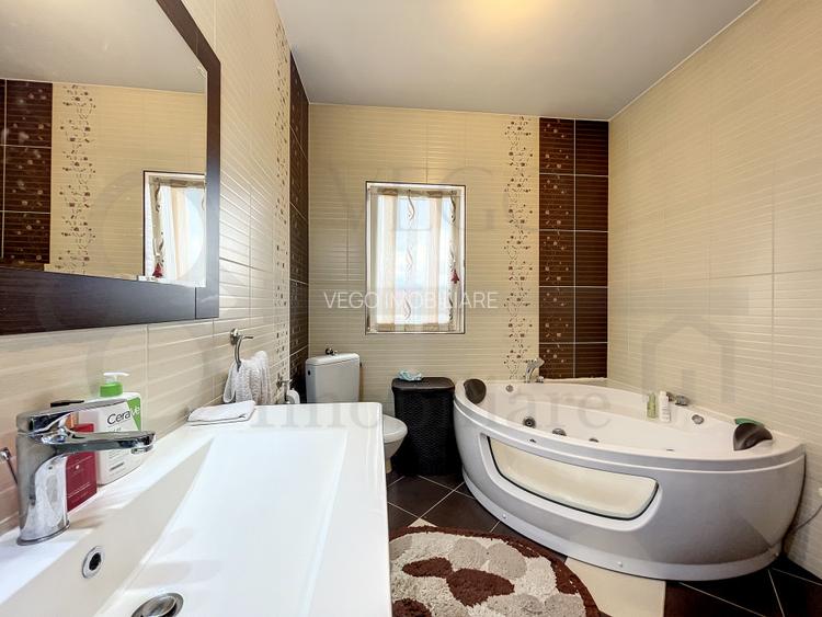 Apartament cu 3 camere, 90 mp, garaj subteran, panoramic, in Zorilor - 10