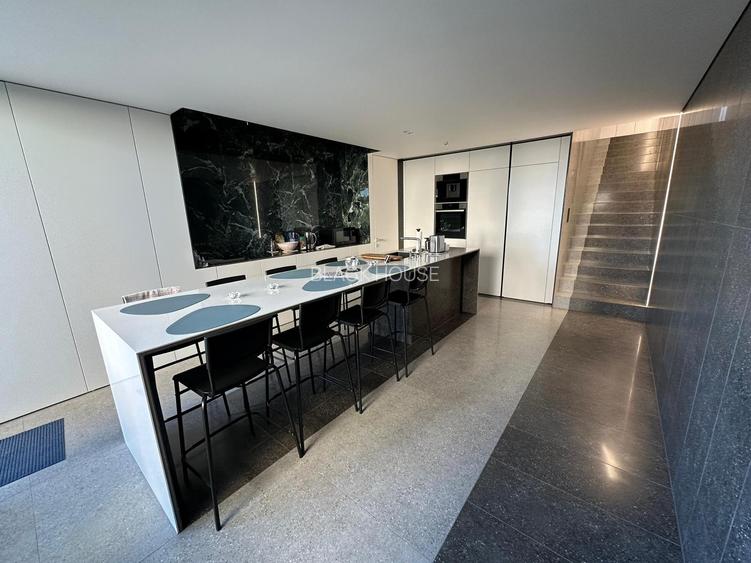 Casa de vanzare, Andrei Muresanu, 150 utili, parcare - 9