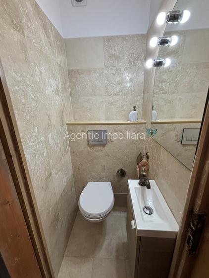 3 Camere - Centrul Vechi - Strada Doamnei - Centrala Imobil - Terasa 20 mp - 15