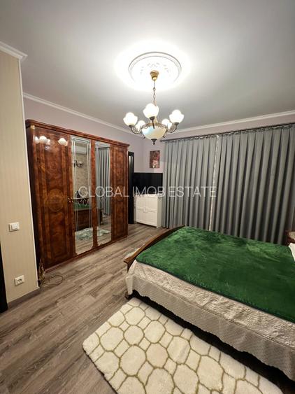 Vanzare Casa/Villa 6 camere 3 bai 3 wc -uri Dobroiesti 0% Comision - 30
