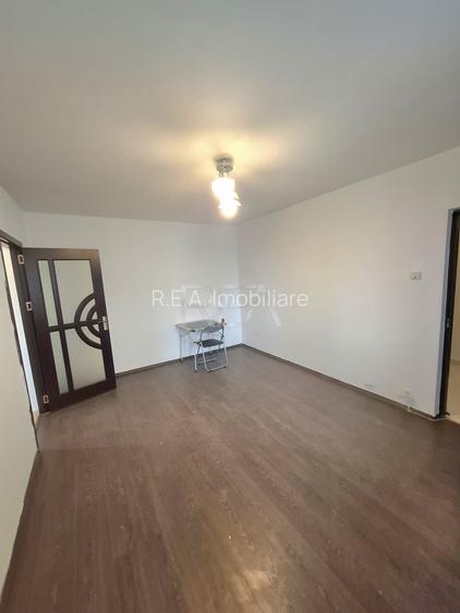 2 camere, 50mp, bloc anvelopat-Drumul Taberei, Mall Plaza - 2