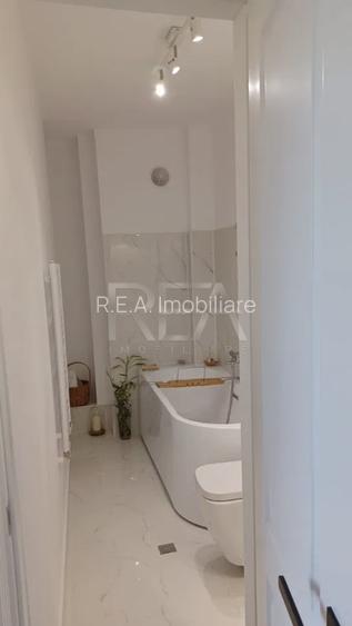 PENTHOUSE ULTRACENTRAL CU VEDERE PANORAMICĂ  - 11