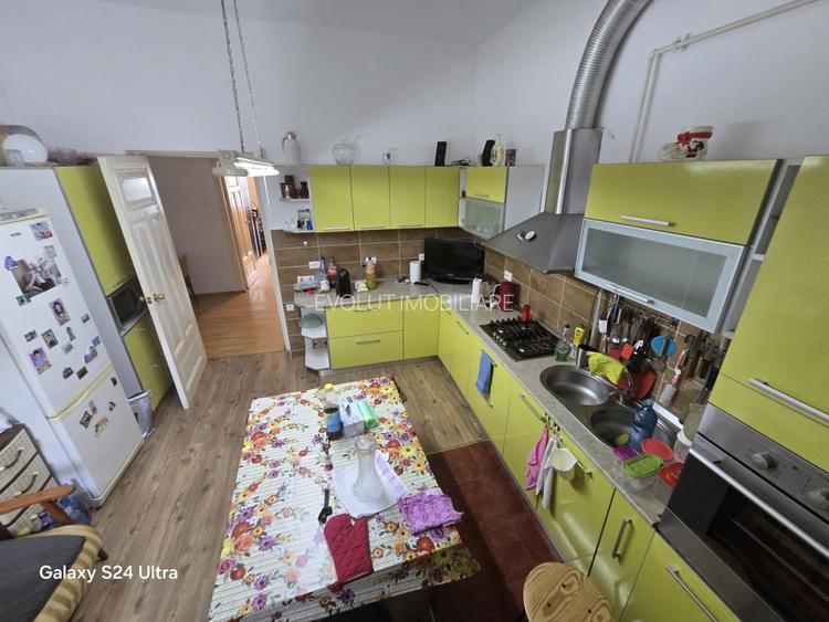 Casa de inchiriat - zona ultracentral - 14