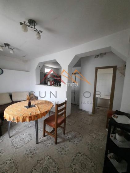 Vila 7 camere, an 1984, garaj, terasa, teren 604 m2, Poiana Campina,PH - 18