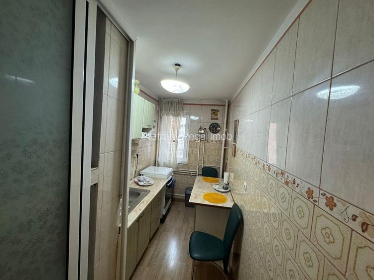 Apartament 3 camere de vanzare Drumul Taberei - 10