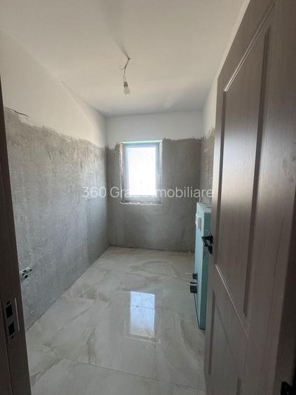 Duplex - 4 camere - Comision 0 - Moșnița Nouă, situat aproape de 4 ben - 9