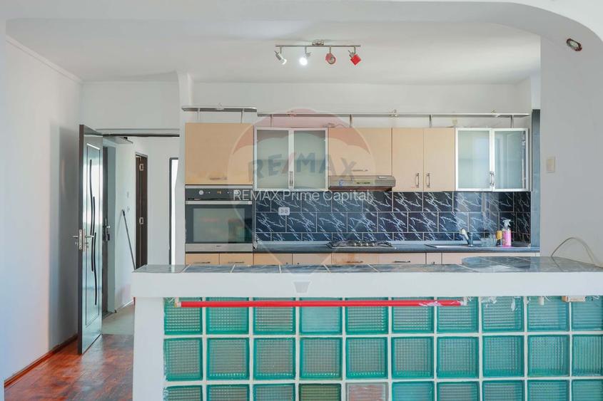 Apartament cu 3 camere de vânzare în zona Rogerius - 15